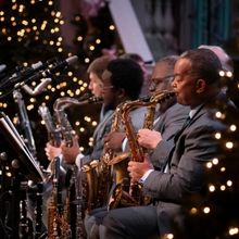 Interview: Ekep Nkwelle & Robbie Lee Join BIG BAND HOLIDAYS at Jazz At Lincoln Center