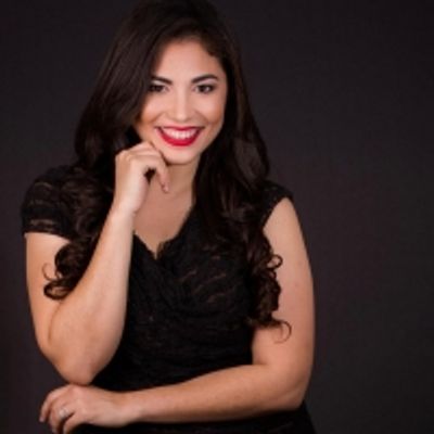 BWW Interview: Ana Alejandra Carrizo of LOS MON&Oacute;LOGOS DE LA VAGINA at Teatro Nacional
