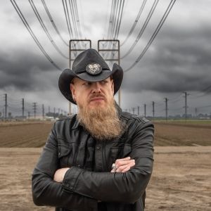 Jason Charles Miller Releases New Single 'Digging In The Dust'