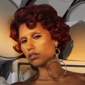 RAYE Makes History At BRIT Awards With 6 Wins