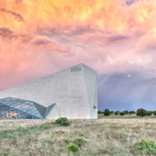 Spencer Theater Receives 2021 Governor's Awards for Excellence in the Art Recipient Photo