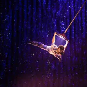 Review: ‘TWAS THE NIGHT BEFORE is a Christmas Celebration for the Senses at the…
