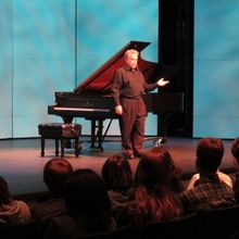Keyboard Conversations with Jeffrey Siegel to Kick Off 40th Anniversary Season in Oct