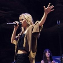 Suki Waterhouse Unveils Two New Versions of 'Good Looking' & 'Sweet Misery' Cover