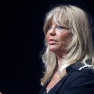 Review: GOLDIE HAWN at Bank Of America Performing Arts Center