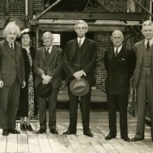 IMPRINT Theatreworks Presents THE IMPACT OF GADGET ON CIVILIZATION