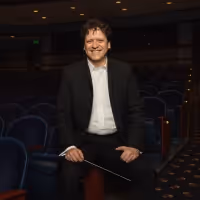 Conductor Donato Cabrera Announces Online Performance With Violinist Alexi Kenney