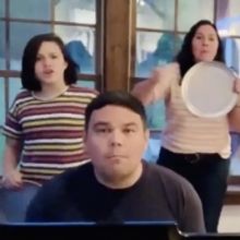 VIDEO: Robert Lopez, Kristen Anderson-Lopez, and Their Kids Perform 'I Get Around'