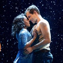 Wake Up With BroadwayWorld October 31, 2024