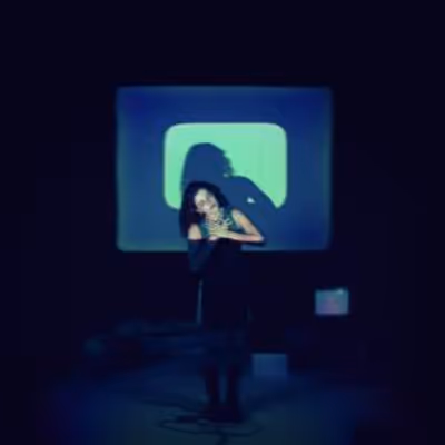 Bluegirl Releases Debut Single LOOK AT ALL THE HAPPY PEOPLE