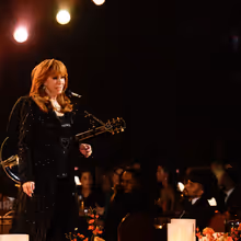 Reba McEntire Releases Fourth Music Capsule