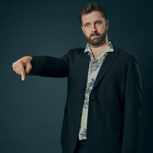 Pierre Novellie Adds Extra London Show to YOU SIT THERE, I'LL STAND HERE Tour