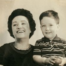 Jonathan Maitland's HOW TO SURVIVE YOUR MOTHER Will Premiere in October