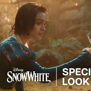 Video: Rachel Zegler Performs New Pasek and Paul Song 'Waiting On A Wish' in SNOW…