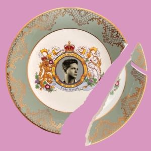 Review: LUKE WRIGHT'S SILVER JUBILEE, Pleasance London