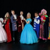 Worthing Theatres Whisks Audiences Away to the Ball with CINDERELLA: THE PANTOMIME