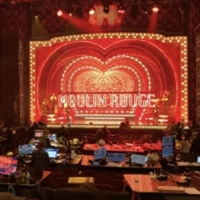 VIDEO: Courtney Reed, Conor Ryan & Austin Durant Talk MOULIN ROUGE! THE MUSICAL on Tour