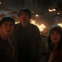 Video/Photos: Check out the New Trailer for STRANGER THINGS 5 Volume 2