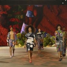 Review | FIRST NATIONS FASHION: WALKING IN TWO WORLDS AT BRISBANE FESTIVAL