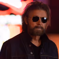 Ronnie Dunn Announces New Solo Album 'RE-DUNN' Video