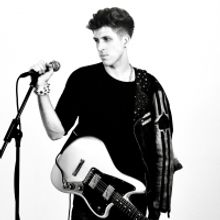 Alt-Rock Artist Eric Jafet Returns With Latest Single 'Lights Out'