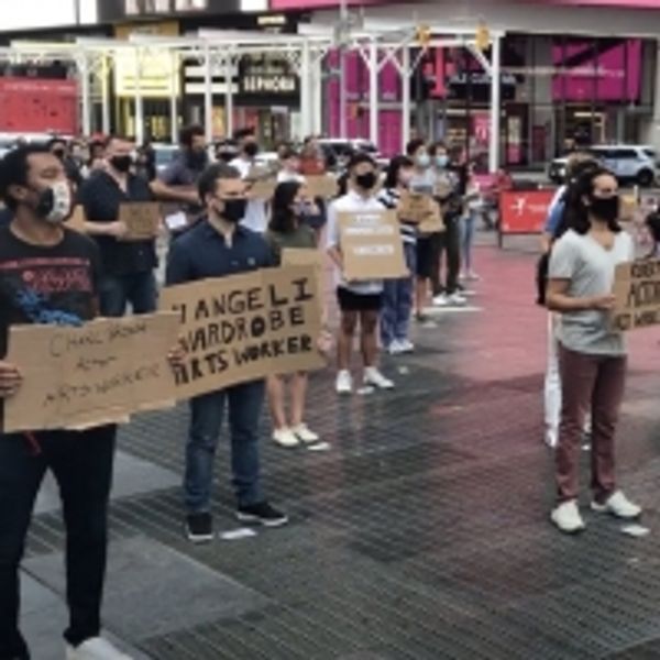 VIDEO: 100 Artists Perform 'Will I?' in Times Square For Be An #ArtsHero - Broadway Theater Video