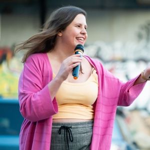 Interview: NYC Comedian Arielle Dundas Shares Tips for Edinburgh Fringe