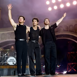 Jonas Brothers Add More North American Dates to Ongoing Tour