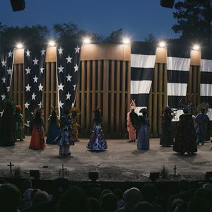 Video: Get a First Look at ROMEO AND JULIET at Shakespeare in the Park
