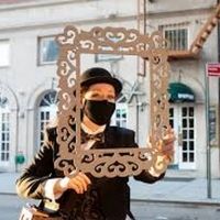BWW Review: An intoxicating VOYEUR: THE WINDOWS OF TOULOUSE-LATREC by Bated Breath…