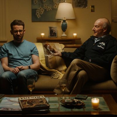 FARTHER ALONG: LGBTQ+ Comedy Pilot Starring Peter Friedman to Make West Coast Premiere