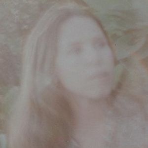 Sara Noelle Shares a Cover of The Beta Band's 'Dry The Rain'