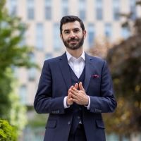 Pianist and Composer Michael Stephen Brown Joins Suòno Artist Management Roster