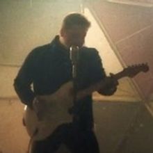 Hunter Hayes Releases 'Sober' From Red Sky Album Due This Spring