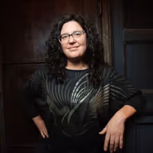 Marianne Ways to Host HOT BUTTER TRAIN Benefit Show at The Bell House