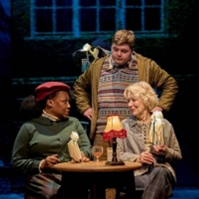 BWW Review: THE BOOK OF DUST - LA BELLE SAUVAGE, Bridge Theatre