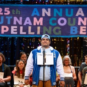 Review: Stages St. Louis High-Spirited THE 25TH ANNUAL PUTNAM COUNTY SPELLING BEE…