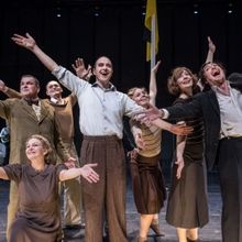 Review: HOTELL VITA HÄSTEN (THE WHITE HORSE HOTEL) at Folkoperan