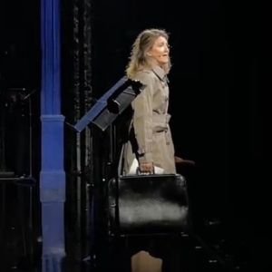 Video: Original TITANIC Cast Member Victoria Clark Misses the Boat At Tonight's…