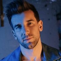 Max Frost Releases New Single 'Cool Kids'