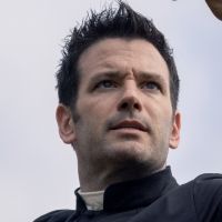 VIDEO: Peacock Releases Trailer For IRREVERENT Starring Colin Donnell