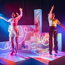 Review: CHILDREN OF THE NIGHT, Southwark Playhouse