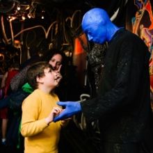 Blue Man Group Chicago to Host Sixth Annual Autism-Friendly Performance