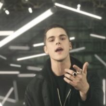 AJ Mitchell Debuts New Video for 'Unstoppable'