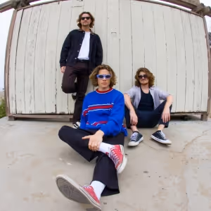 Sitting On Stacy Releases New Single 'Crème Brûlée'