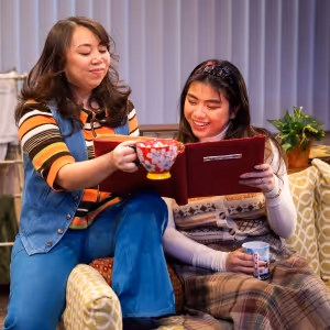 Review: THE HEART SELLERS at Stages Houston