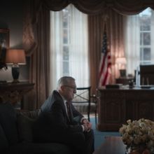 Photos: Robert De Niro, Angela Bassett, & More in First-Look Photos for ZERO DAY