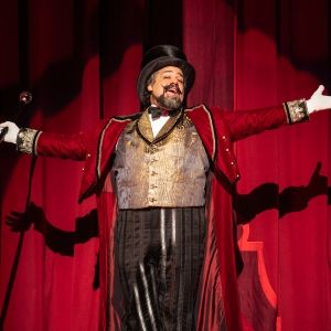 Video: Swinging from the Chandelier with Austin Durant