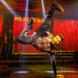 Interview: Sydney James Harcourt Reinvents Rum Tum Tugger Photo