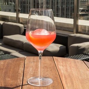 MONARCH ROOFTOP & INDOOR LOUNGE Hosts Oscar Viewing Party